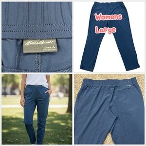 Women’s Eddie Bauer Large 12 14 Crop Ankle Pants Blue Chino Khakis Stretch